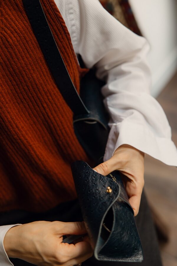 CÉLESTE MINI « AUTRUCHE » ROUGE – Image 5