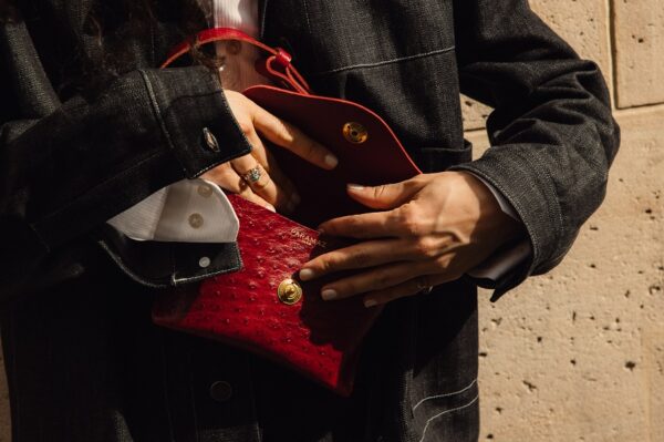CÉLESTE MINI « AUTRUCHE » ROUGE – Image 4